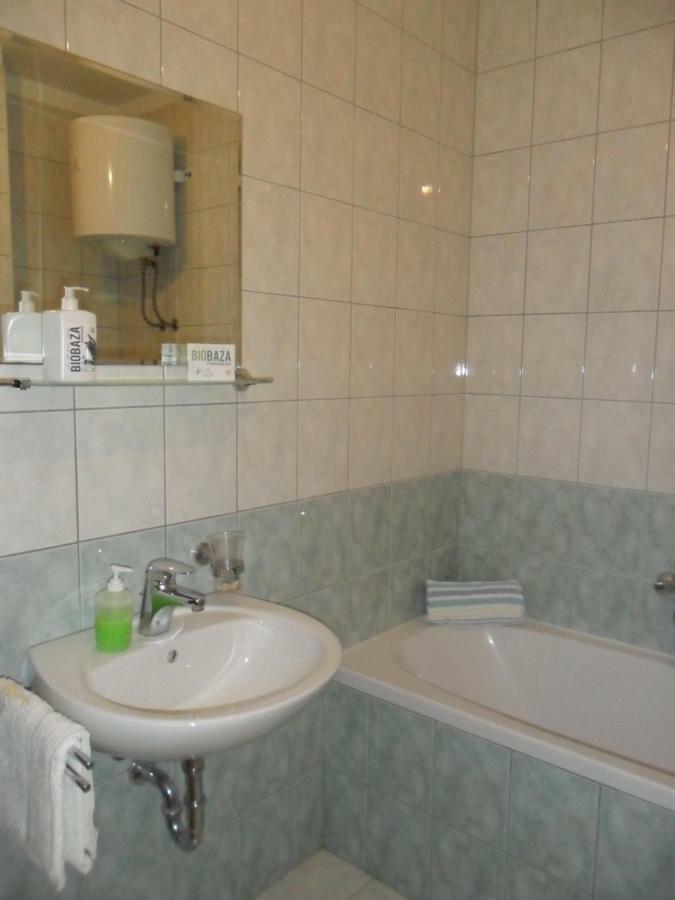 Apartment Ivan Trogir Exterior photo